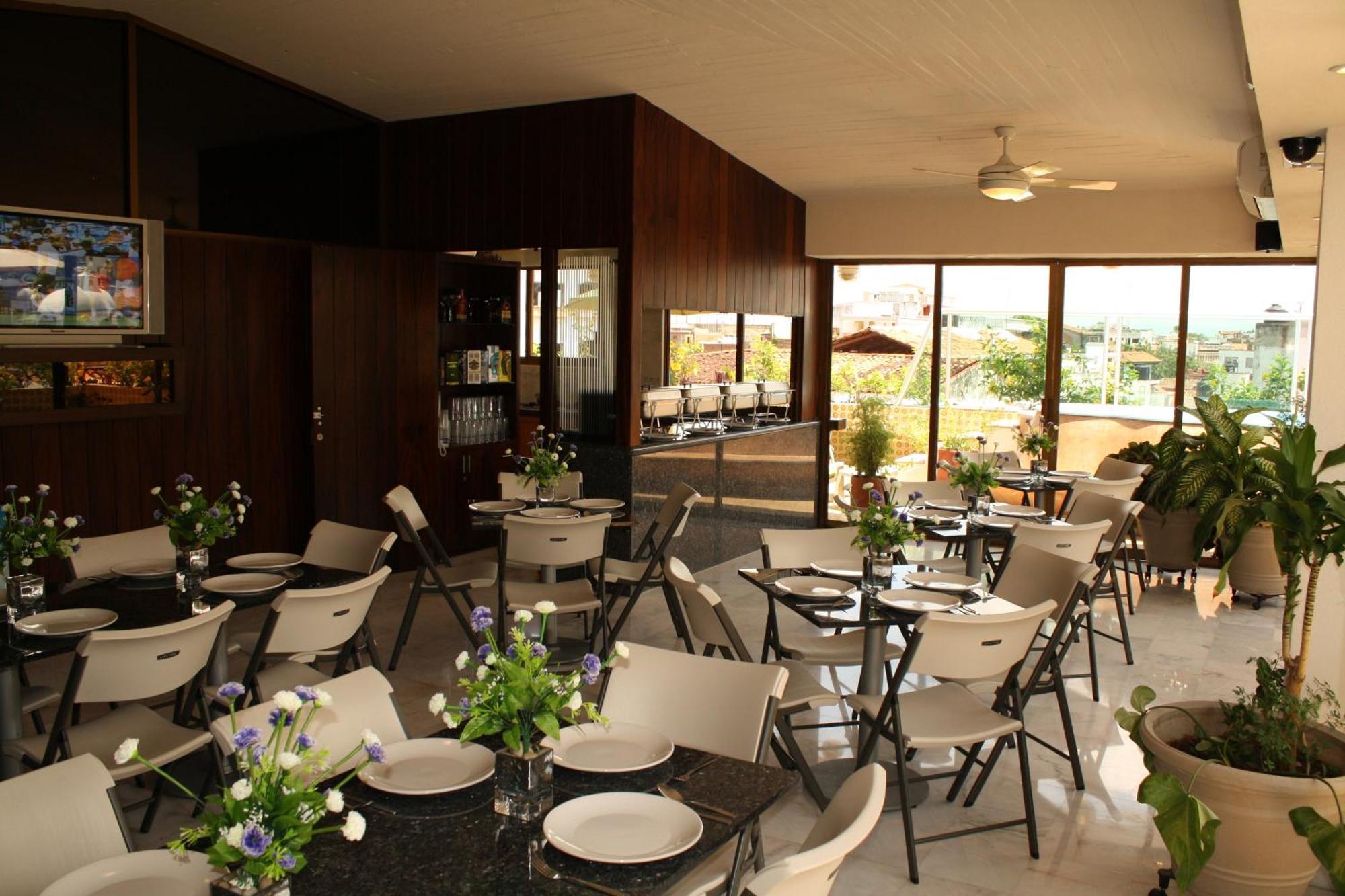Hotel Porto Allegro 푸에르토 발라타 외부 사진